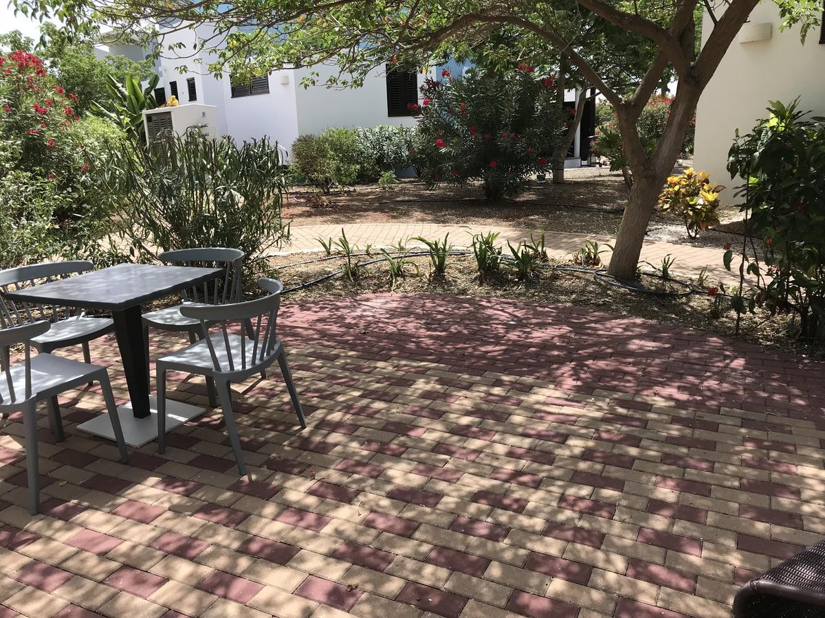Blue Bay Resort Garden Sint Michiel ภายนอก รูปภาพ
